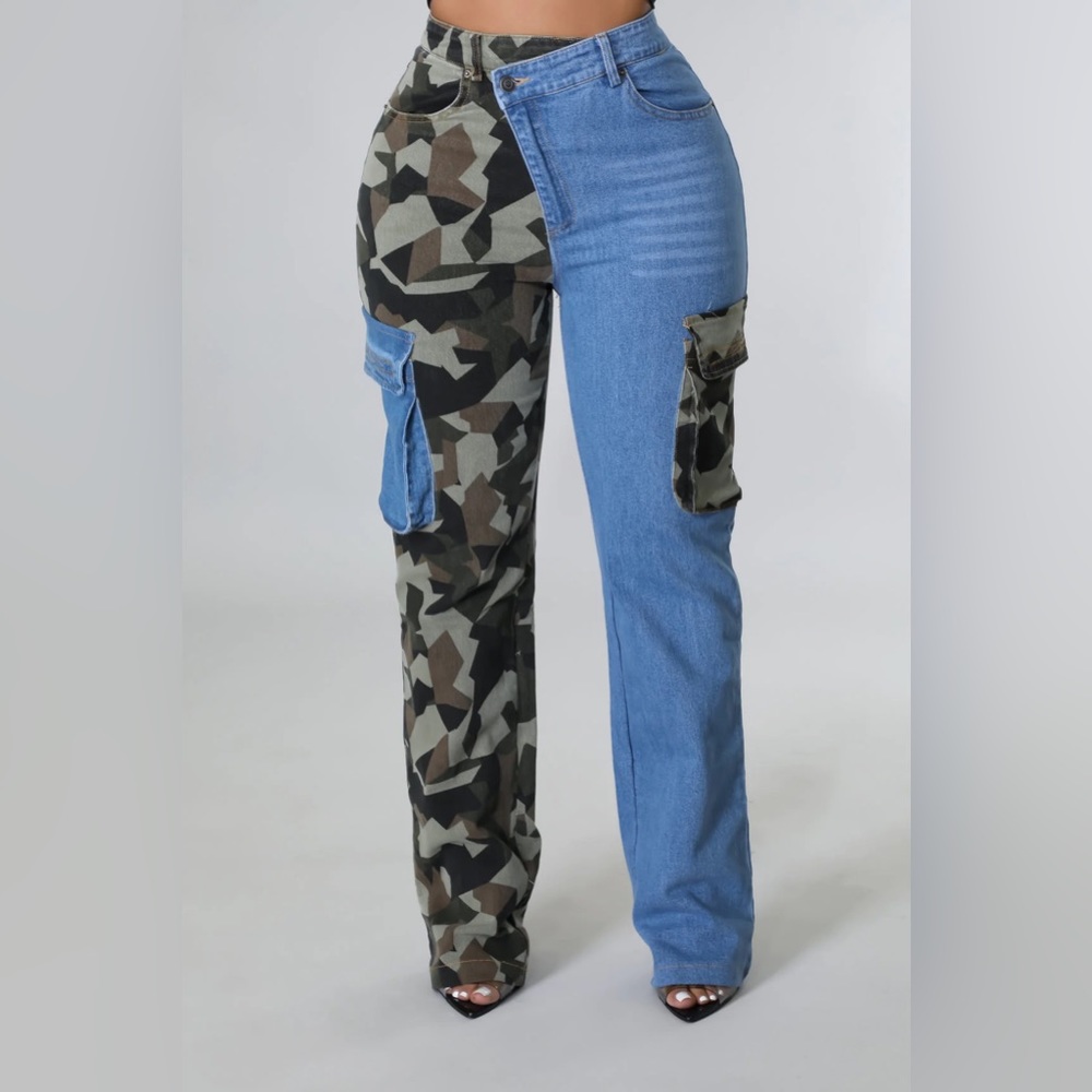 Camo Cargo jeans. Never worn